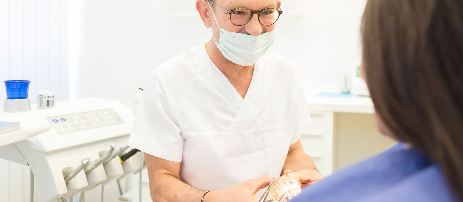 Zahnerhaltung bei Zahnarzt Opperskalsky in Elsdorf